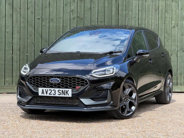 Ford Fiesta 1.5T EcoBoost ST-3 Euro 6 (s/s) 5dr at 9th