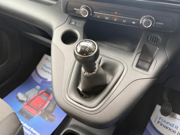 Toyota PROACE CITY 1.5 BlueHDi Active Short Panel Van SWB Euro 6 (s/s) 5dr at 31th