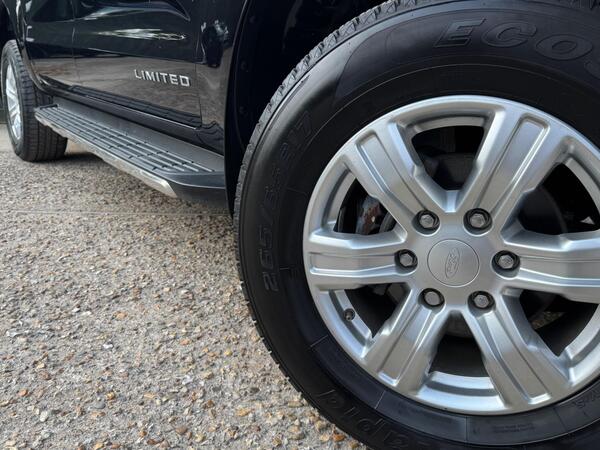 Ford Ranger 2.0 EcoBlue Limited Auto 4WD Euro 6 (s/s) 4dr