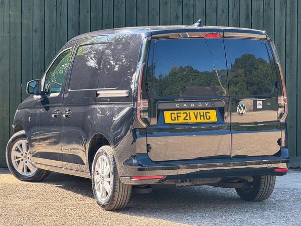 Volkswagen Caddy 2.0 TDI C20 Commerce Pro SWB Euro 6 (s/s) 5dr