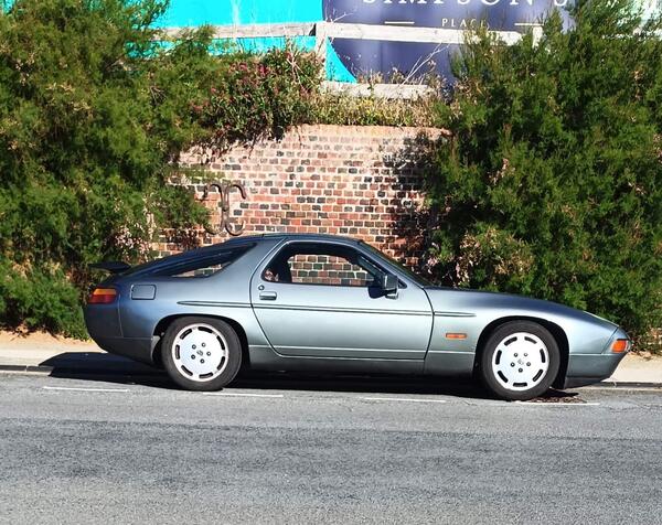 1987 Porsche 928 5.0 S Series 4 Coupe 2dr Petrol Automatic (320 bhp)