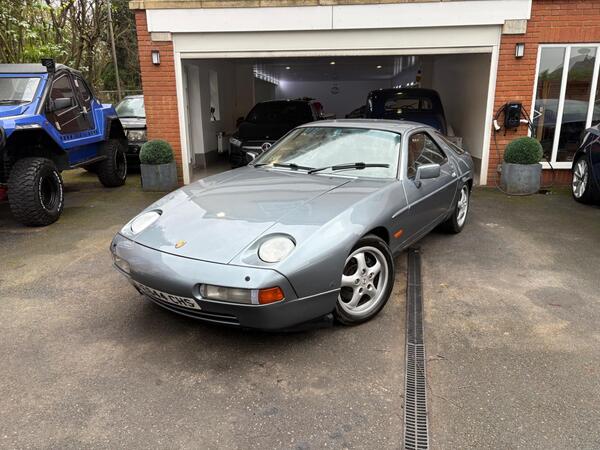 1987 Porsche 928 5.0 S Series 4 2dr