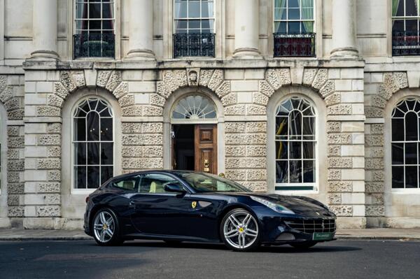 2013 Ferrari FF 6.3 V12 Coupe 3dr Petrol F1 DCT 4WD Euro 5 (s/s) (660 bhp)