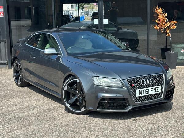 2011 Audi RS5 4.2 FSI V8 S Tronic quattro Euro 4 2dr