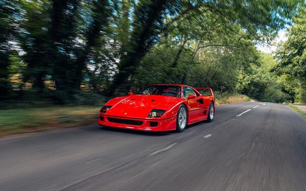 1991 Ferrari F40 2.9 Coupe 2dr Petrol Manual (478 bhp)