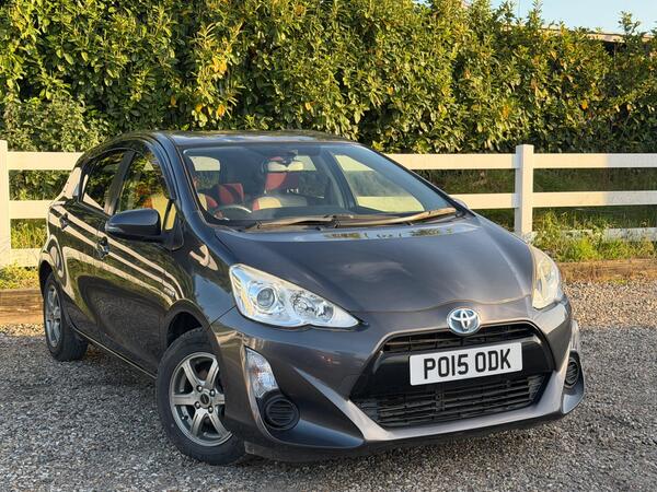 2015 Toyota Aqua