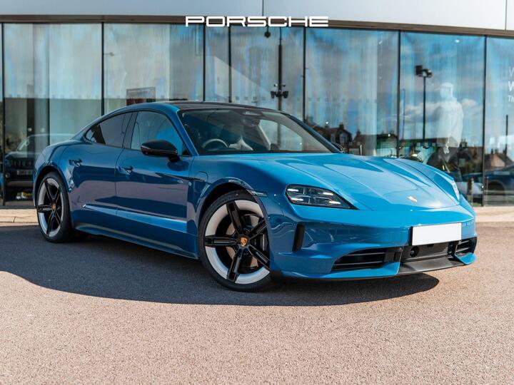 Porsche Taycan Performance Plus 105kWh Black Edition Auto RWD 4dr (11kW Charger)