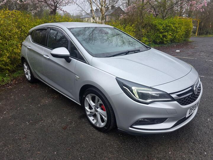 Vauxhall Astra 1.4i Turbo SRi Euro 6 5dr Vauxhall Astra 1.4i Turbo SRi Euro 6 5dr