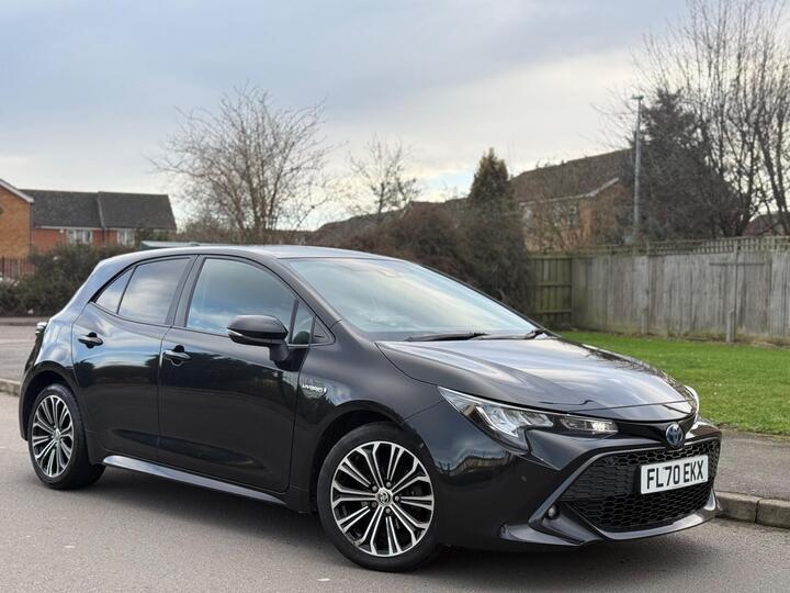 Toyota Corolla 1.8 VVT-h Design CVT Euro 6 (s/s) 5dr