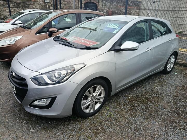 Hyundai I30 1.6 CRDi Blue Drive Style Euro 5 (s/s) 5dr