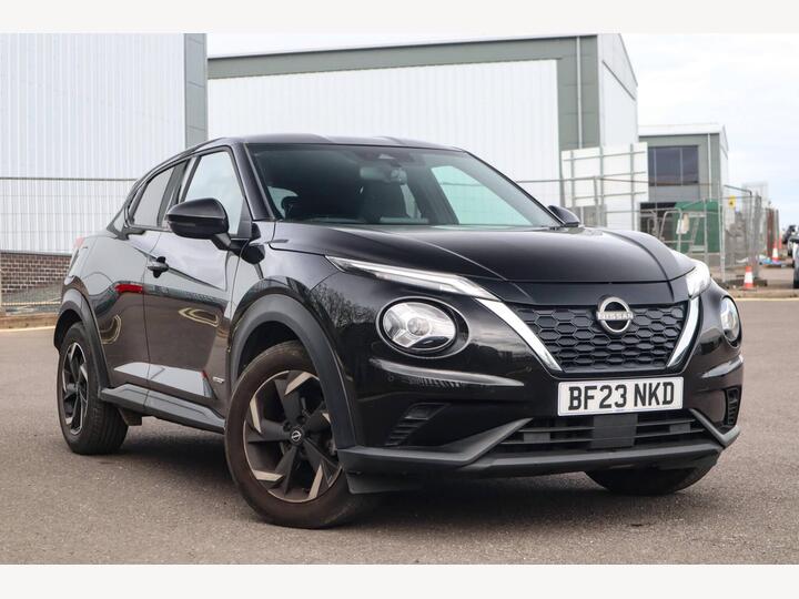 Nissan Juke 1.6 N-Connecta Auto Euro 6 5dr