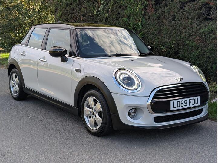 MINI Hatch 1.5 Cooper Classic Euro 6 (s/s) 5dr