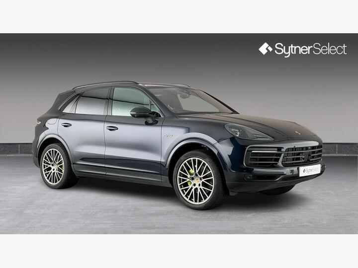 Porsche Cayenne 3.0 V6 E-Hybrid 17.9kWh Platinum Edition TiptronicS 4WD Euro 6 (s/s) 5dr (3.6kW Charger)