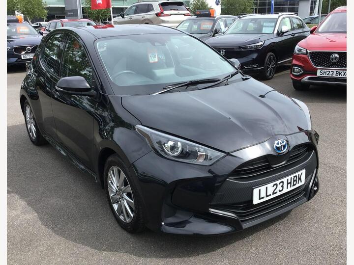 Toyota Yaris 1.5 VVT-h Icon E-CVT Euro 6 (s/s) 5dr