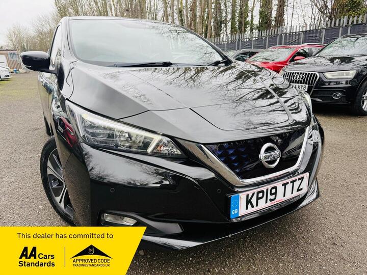 Nissan Leaf 40kWh N-Connecta Auto 5dr
