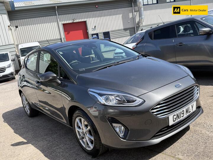 Ford Fiesta 1.0T EcoBoost Zetec Euro 6 (s/s) 5dr