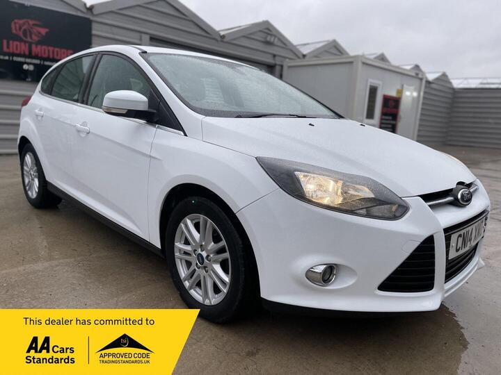 Ford FOCUS 1.6 Titanium Powershift Euro 5 5dr