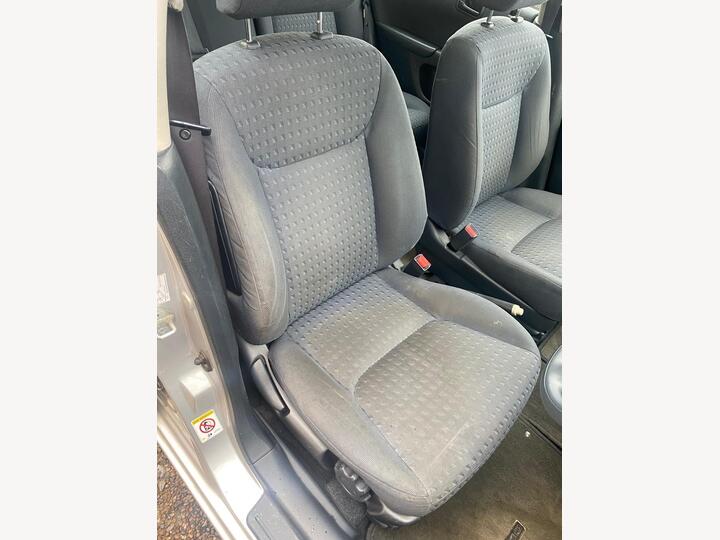 Honda Civic 1.4i SE 5dr