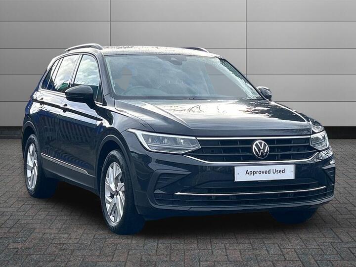 Volkswagen Tiguan 1.5 TSI Life Euro 6 (s/s) 5dr