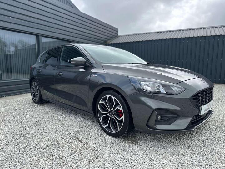 Ford Focus 1.0T EcoBoost ST-Line X Euro 6 (s/s) 5dr