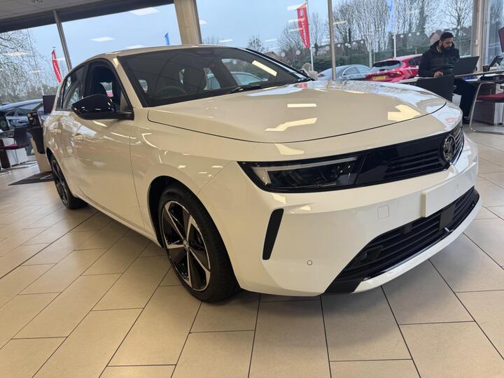 Vauxhall Astra 1.2 Turbo Griffin Euro 6 (s/s) 5dr