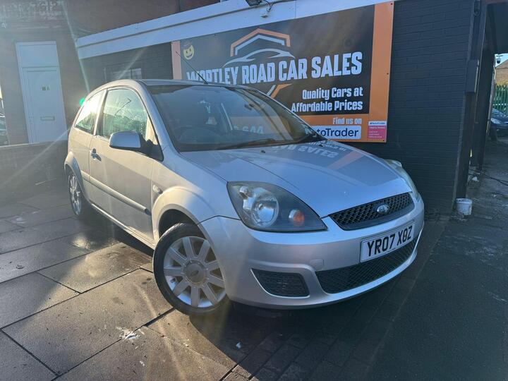 Ford Fiesta 1.4 Silver 3dr