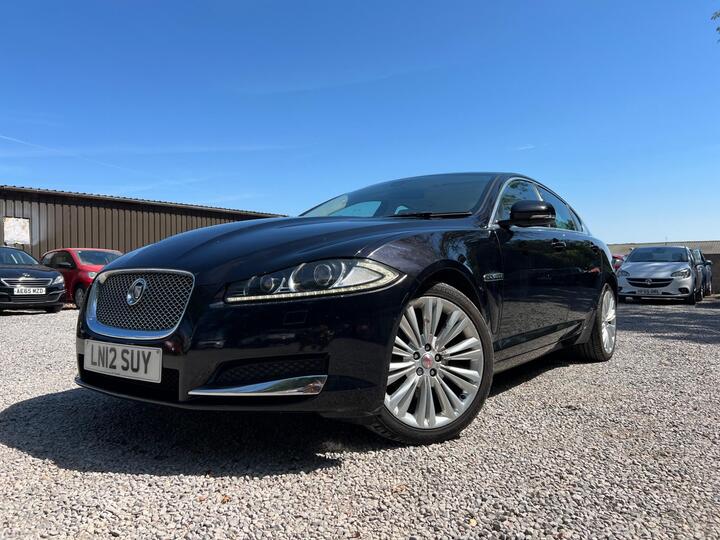 Jaguar XF 2.2d Portfolio Auto Euro 5 (s/s) 4dr