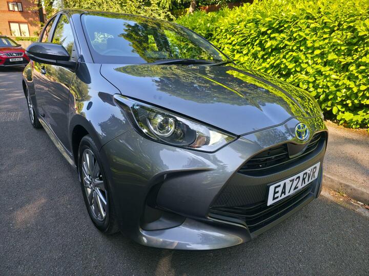 Toyota Yaris 1.5 VVT-h Icon E-CVT Euro 6 (s/s) 5dr