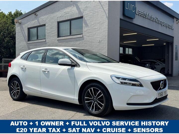 Volvo V40 2.0 D2 Momentum Auto Euro 6 (s/s) 5dr
