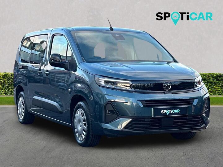 Vauxhall Combo Life Electric 52kWh Design XL MPV Auto 5dr (7.4kW Charger)