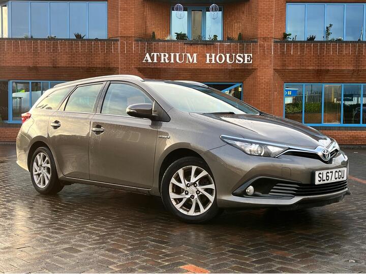 Toyota Auris 1.8 VVT-h Business Edition Touring Sports CVT Euro 6 (s/s) 5dr (Safety Sense)