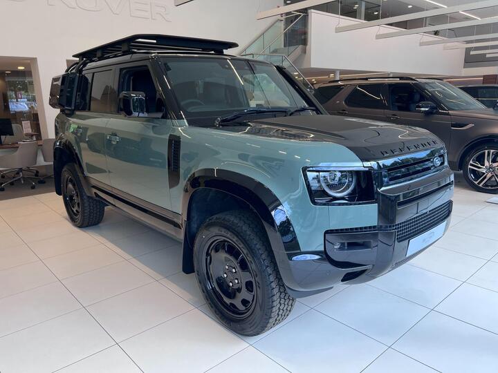 Land Rover Defender 110 2.0 P300e 15.4kWh Trophy Edition Keswick Auto 4WD Euro 6 (s/s) 5dr