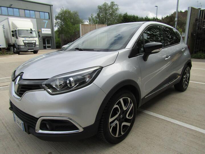 Renault Captur 1.2 TCe  DYNAMIC NAV AUTO PETROL 5DR LHD