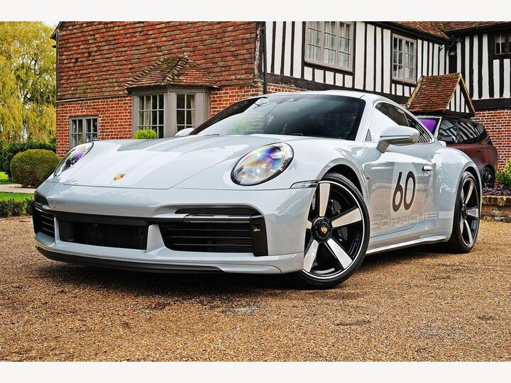 Porsche 911 3.7T 992 Sport Classic Euro 6 (s/s) 2dr Porsche 911 3.7T 992 Sport Classic Euro 6 (s/s) 2dr