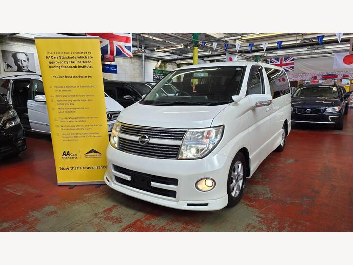 Nissan Elgrand 3.5 Highway Star Black Leather 360 View