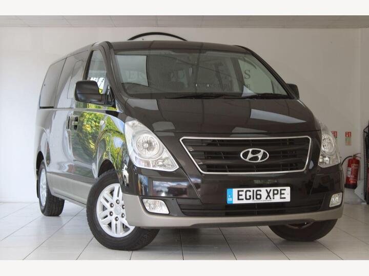 Hyundai I800 2.5 CRDi SE Auto Euro 6 5dr Hyundai I800 2.5 CRDi SE Auto Euro 6 5dr