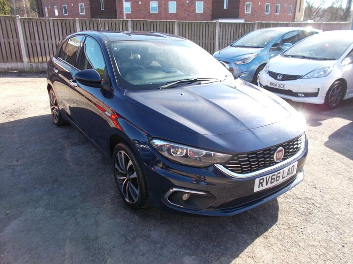 Fiat Tipo 1.6 MultiJetII Lounge Euro 6 (s/s) 5dr