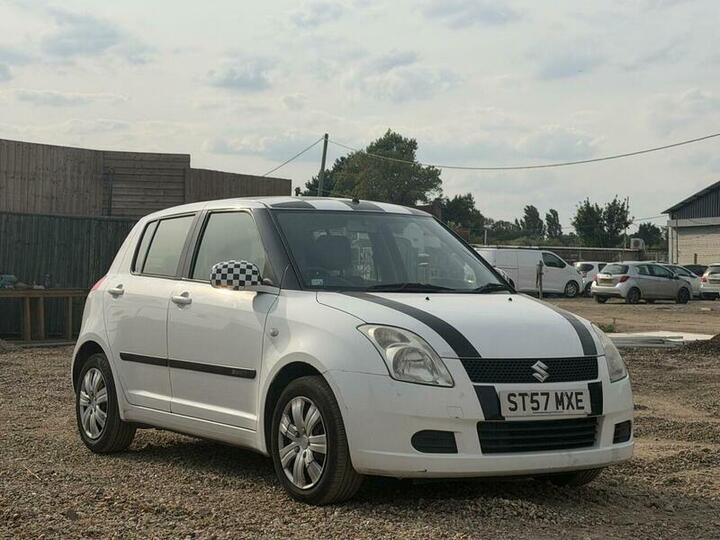 Suzuki Swift 1.3 GL 5dr