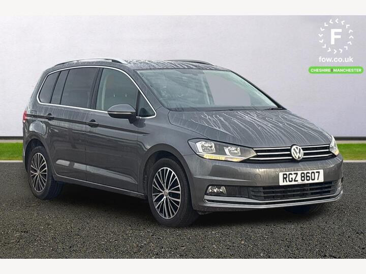 Volkswagen Touran 1.5 TSI EVO SEL DSG Euro 6 (s/s) 5dr Volkswagen Touran 1.5 TSI EVO SEL DSG Euro 6 (s/s) 5dr