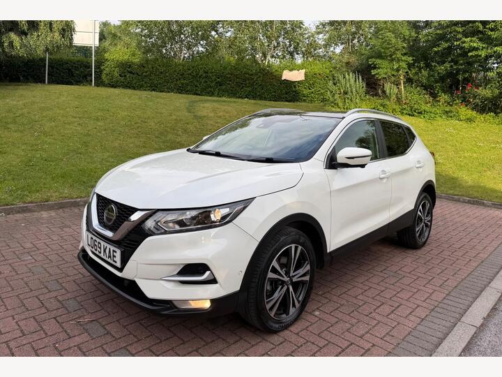 Nissan Qashqai 1.3 DIG-T N-Connecta DCT Auto Euro 6 (s/s) 5dr