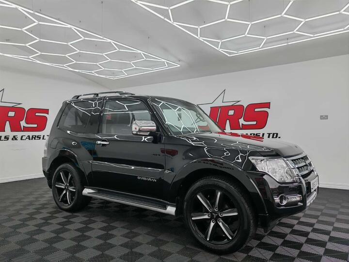 Mitsubishi SHOGUN 3.2 DI-DC Barbarian Auto 4WD Euro 5 3dr SWB Mitsubishi SHOGUN 3.2 DI-DC Barbarian Auto 4WD Euro 5 3dr SWB
