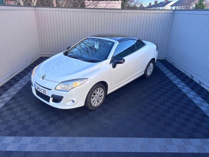 Renault MEGANE 1.6 DCi Dynamique TomTom Euro 5 (s/s) 2dr