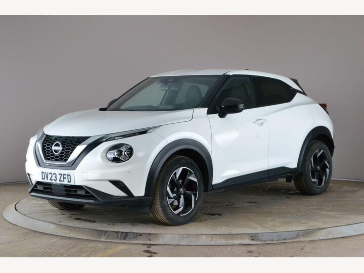 Nissan Juke 1.0 DIG-T N-Connecta Euro 6 (s/s) 5dr