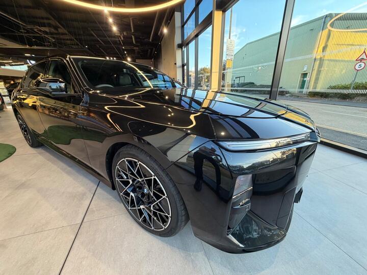 BMW I7 50 118.1kWh Auto XDrive 4dr