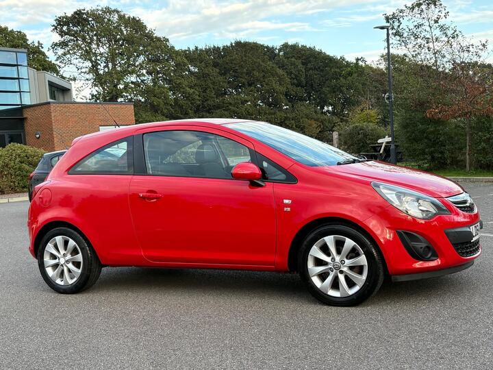 Vauxhall Corsa 1.2 16V Excite Euro 5 3dr (A/C)