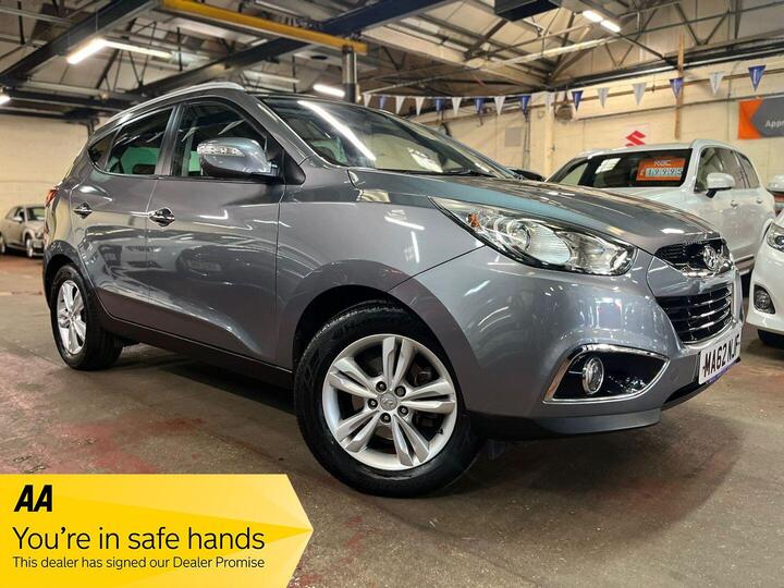 Hyundai Ix35 1.7 CRDi Premium Euro 5 (s/s) 5dr Hyundai Ix35 1.7 CRDi Premium Euro 5 (s/s) 5dr