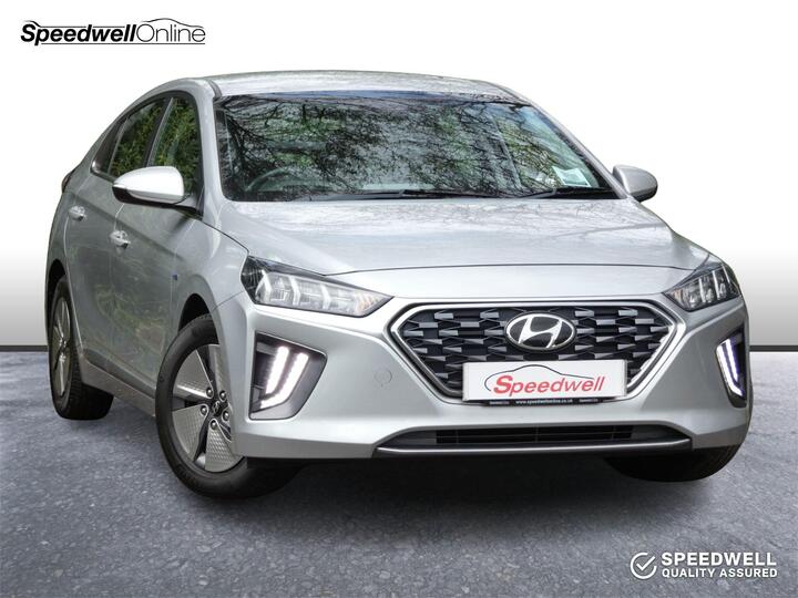 Hyundai IONIQ 1.6 H-GDi Premium DCT Euro 6 (s/s) 5dr Hyundai IONIQ 1.6 H-GDi Premium DCT Euro 6 (s/s) 5dr