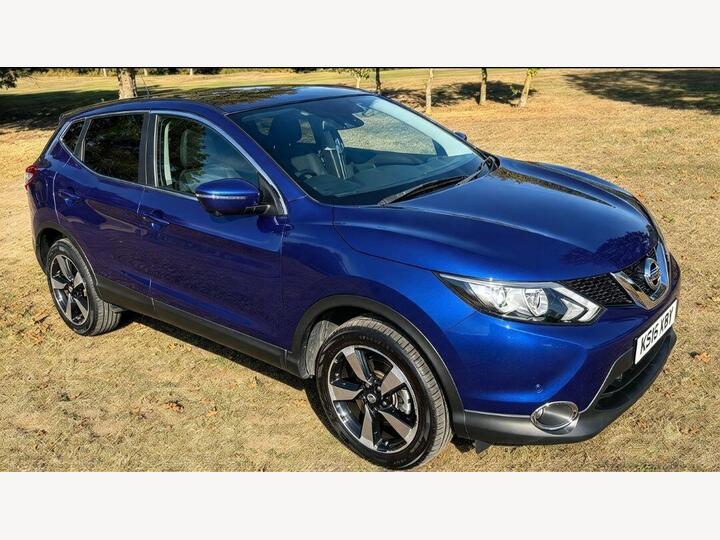 Nissan Qashqai 1.2 DIG-T N-Connecta 2WD Euro 6 (s/s) 5dr
