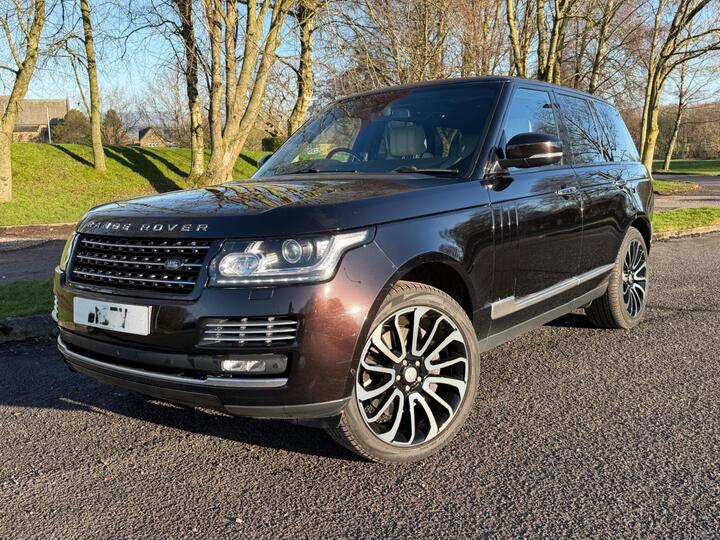 Land Rover Range Rover 4.4 SD V8 Autobiography Auto 4WD Euro 6 (s/s) 5dr Land Rover Range Rover 4.4 SD V8 Autobiography Auto 4WD Euro 6 (s/s) 5dr