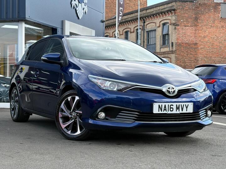Toyota Auris 1.2 VVT-i Design Euro 6 (s/s) 5dr Toyota Auris 1.2 VVT-i Design Euro 6 (s/s) 5dr